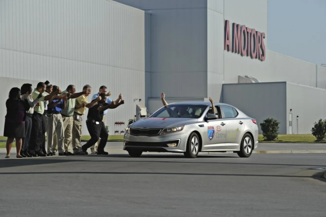 Récord mundial Guinness de consumo para el Kia Optima Hybrid