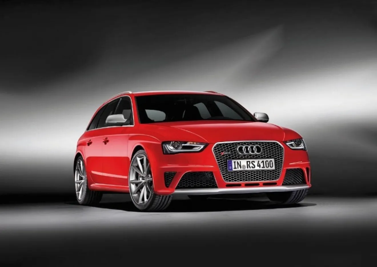 Ya es oficial: Audi RS4 Avant 2012
