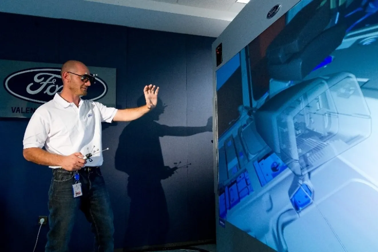 La factoría de Ford en Almussafes apuesta por la realidad virtual 3D