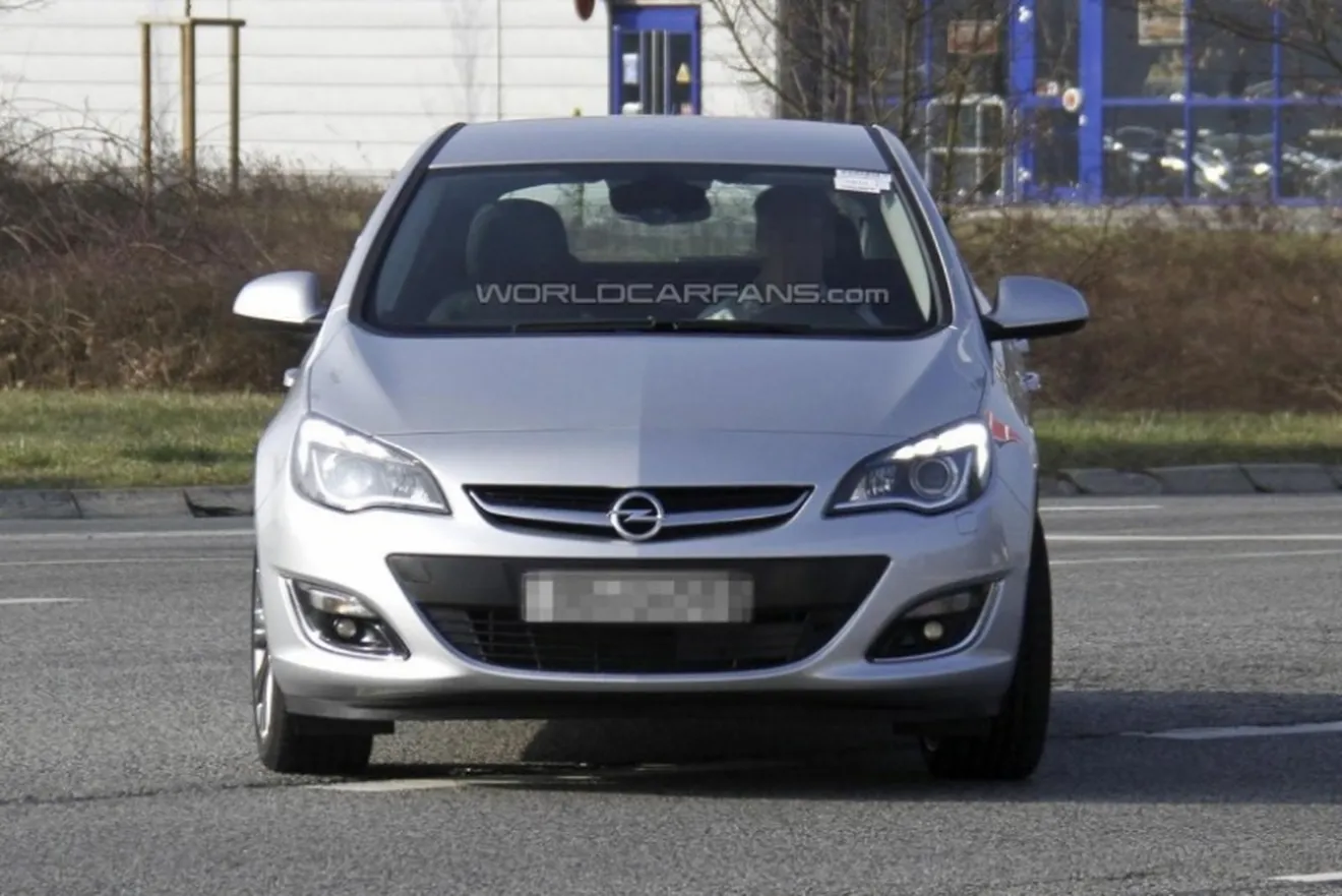 Descubrimos el Opel Astra 2013 sin camuflaje alguno