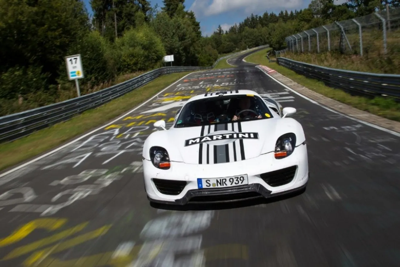 Porsche muestra el video del 918 Spyder destrozando el crono en Nürburgring