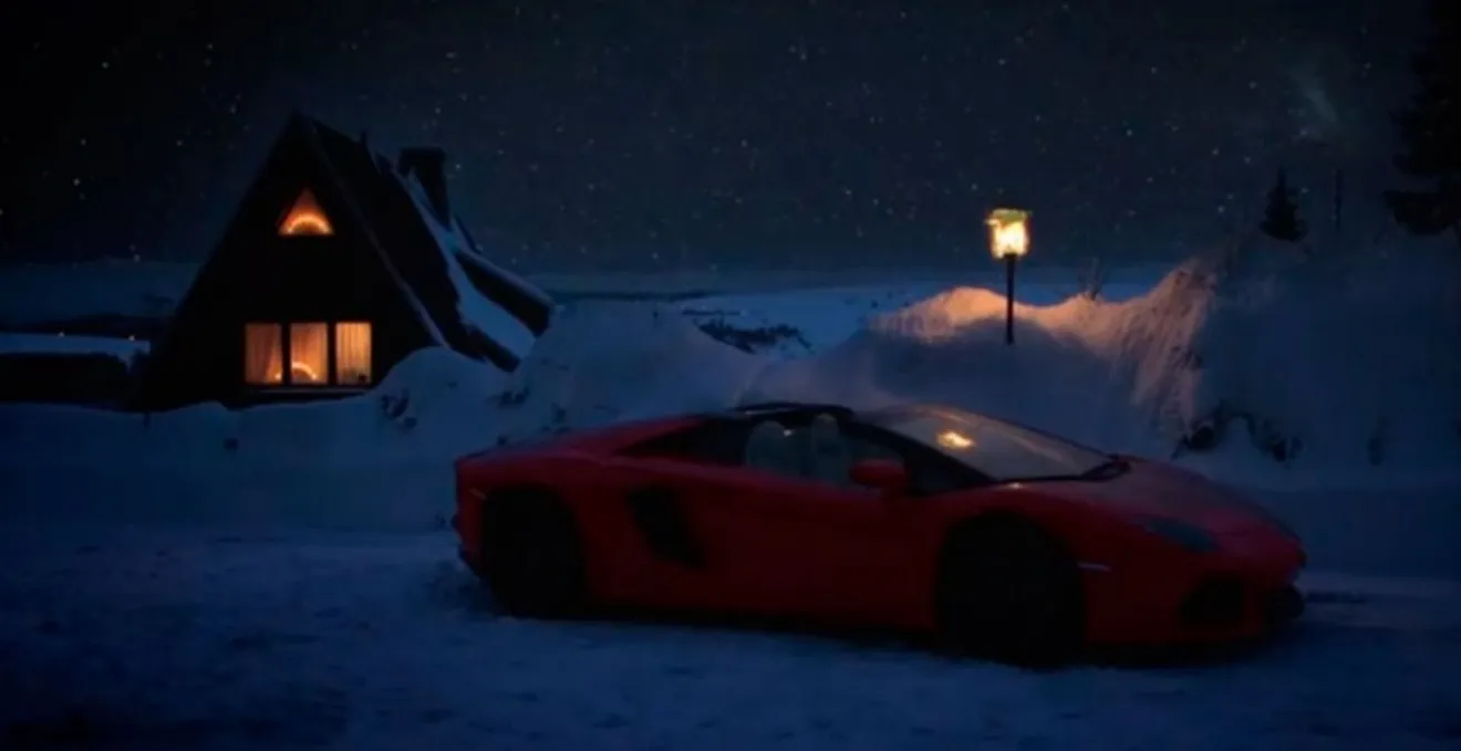 Papá Noel cambia el trineo por un Lamborghini