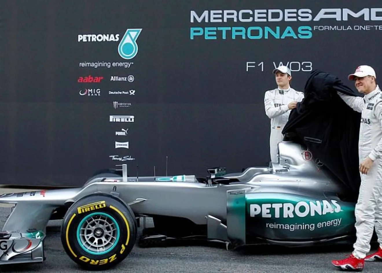 Mercedes y Toro Rosso darán a conocer su nuevo coche el 4 de febrero