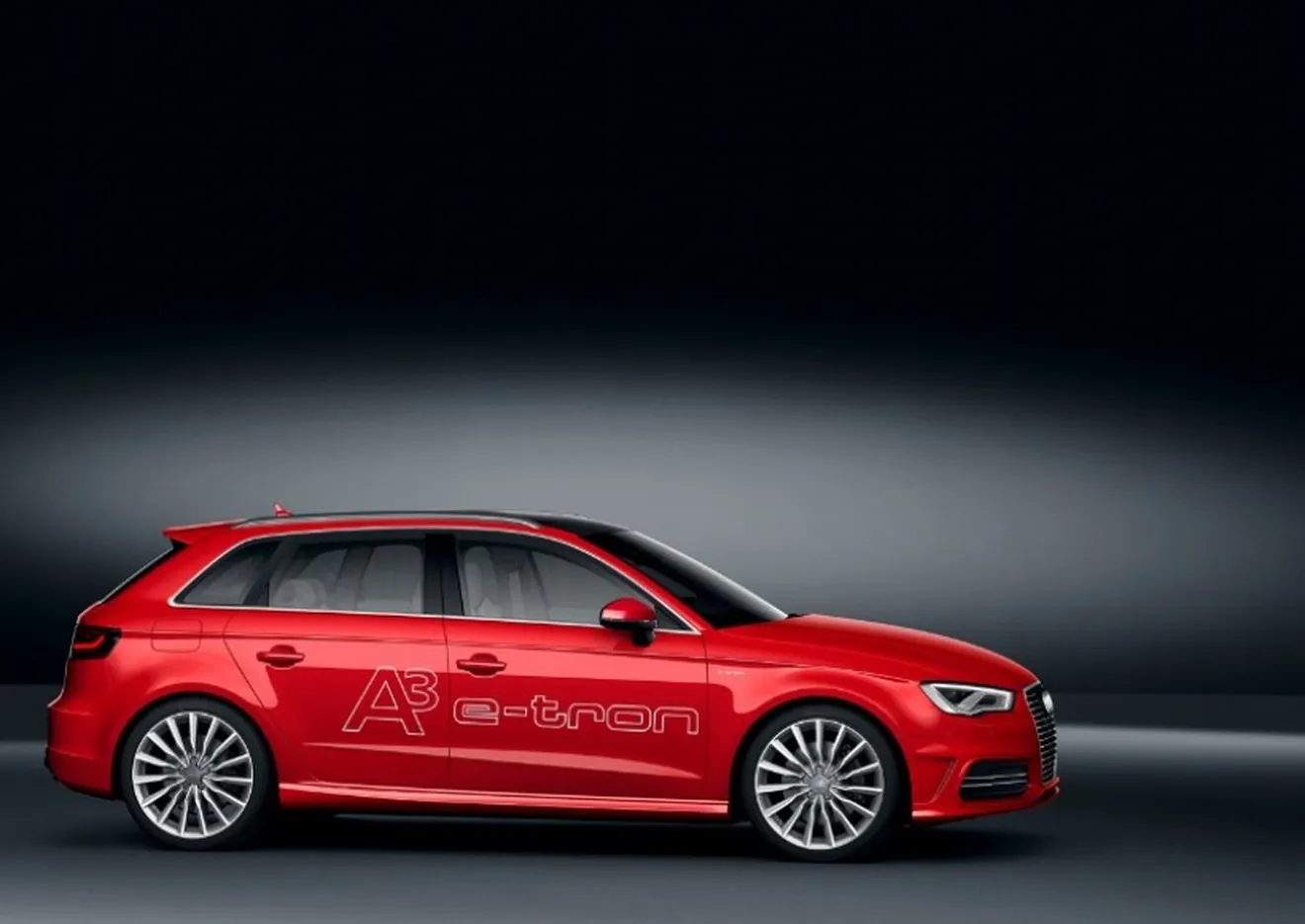Audi A3 e-tron: prestaciones de deportivo, consumos de híbrido.