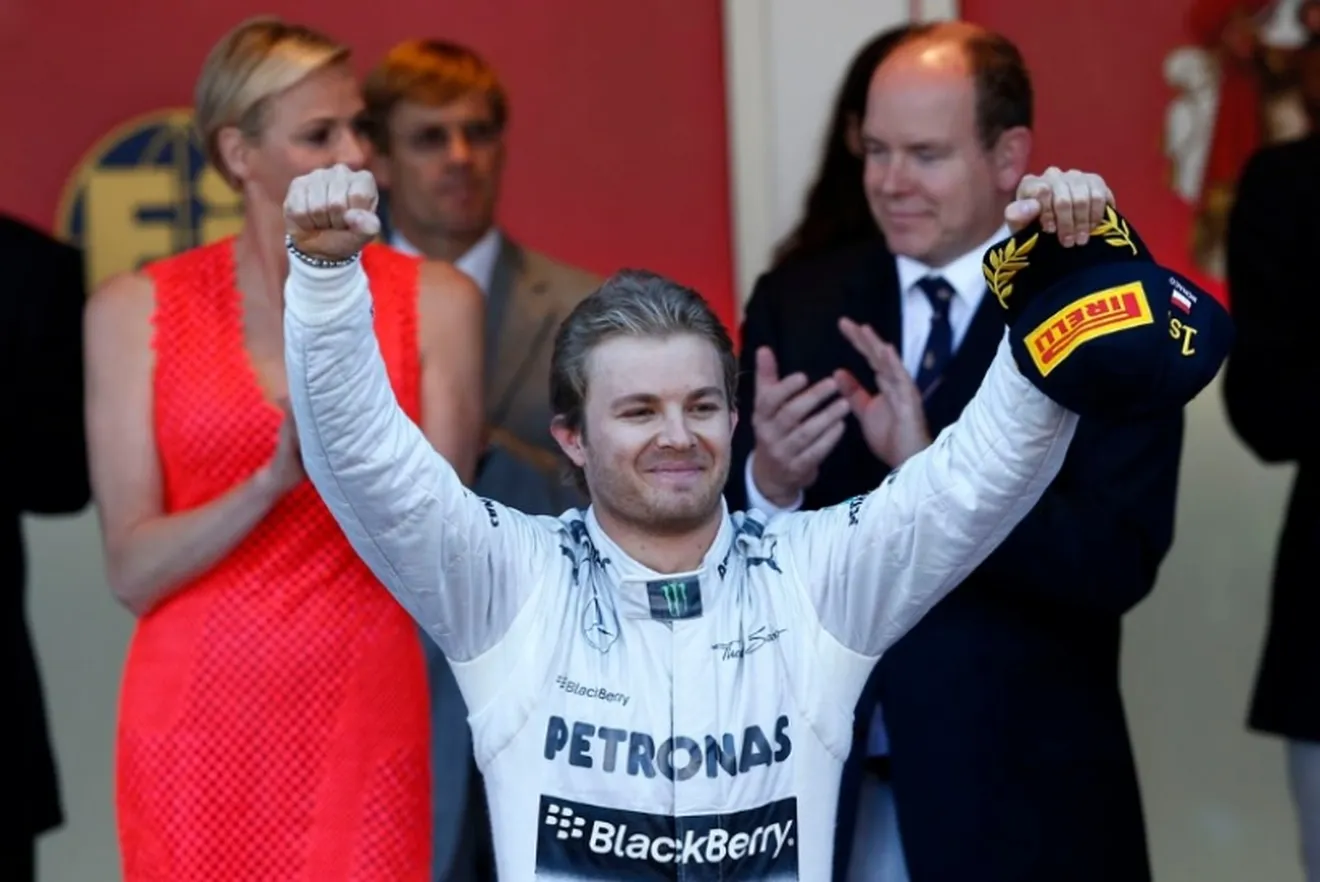 Rosberg completa su fin de semana perfecto