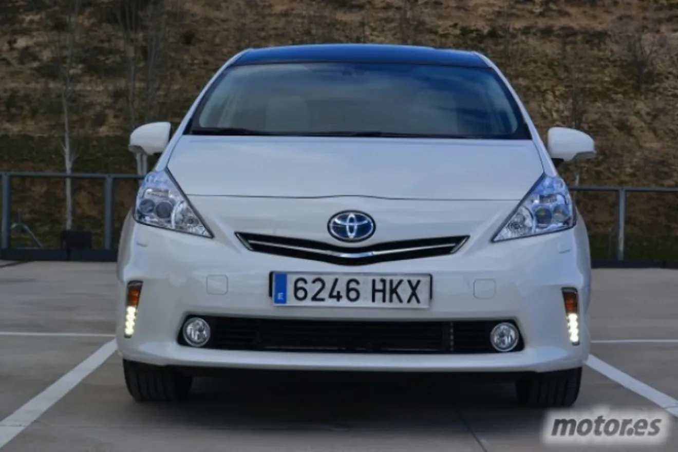 Prueba Toyota Prius+ 1.8 HSD Advance III, impresiones de conducción