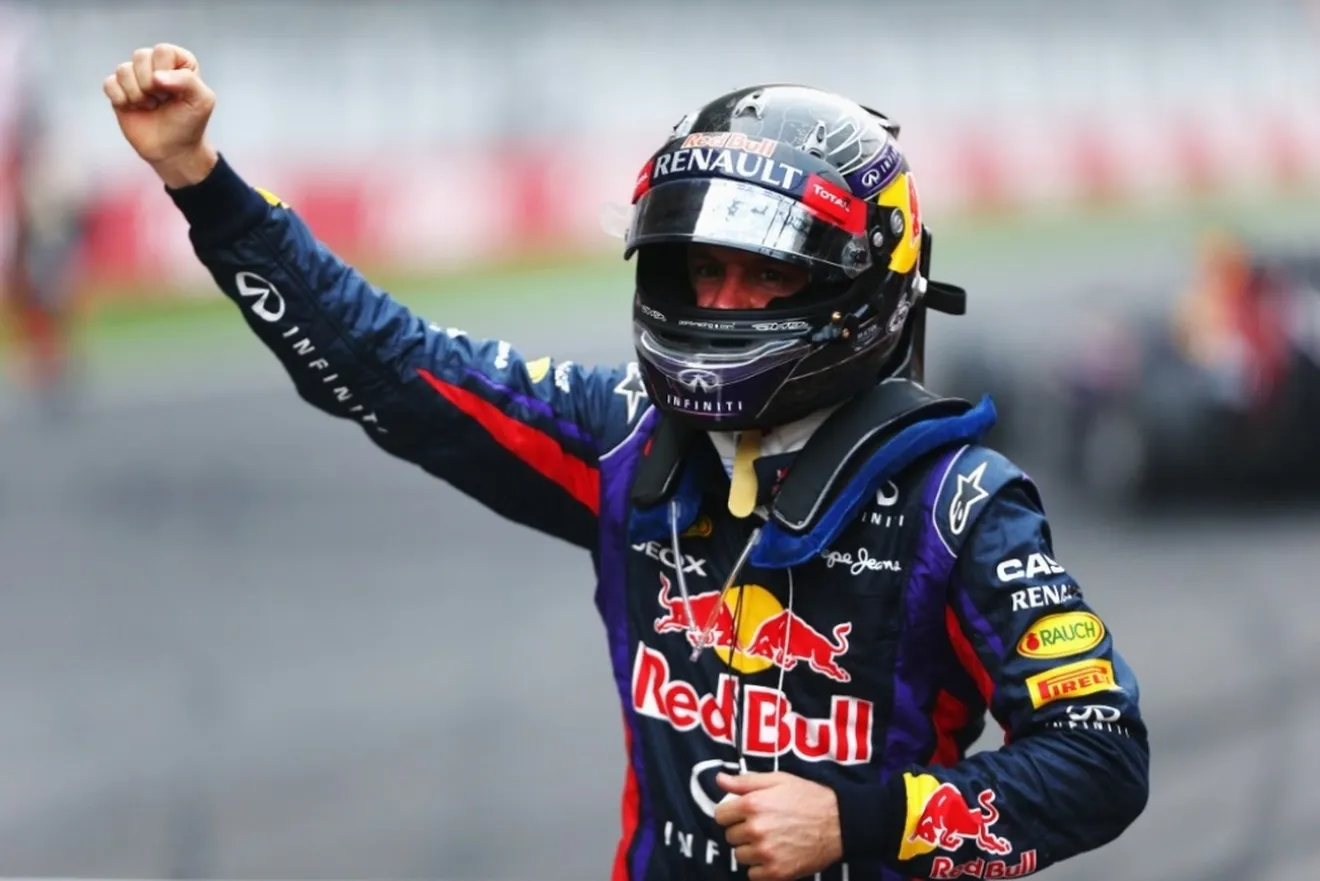 Vettel arrasa y se proclama tetracampeón del mundo