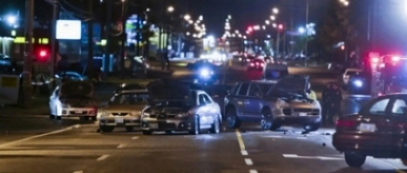 Mujer de 62 años provoca un accidente múltiple de hasta 16 coches