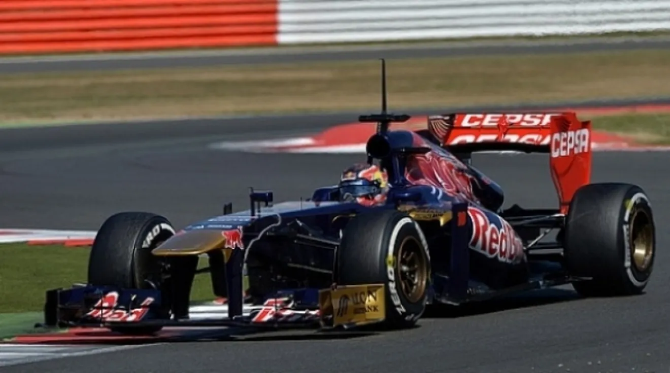 Daniil Kvyat obtiene la superlicencia para correr en la Fórmula 1
