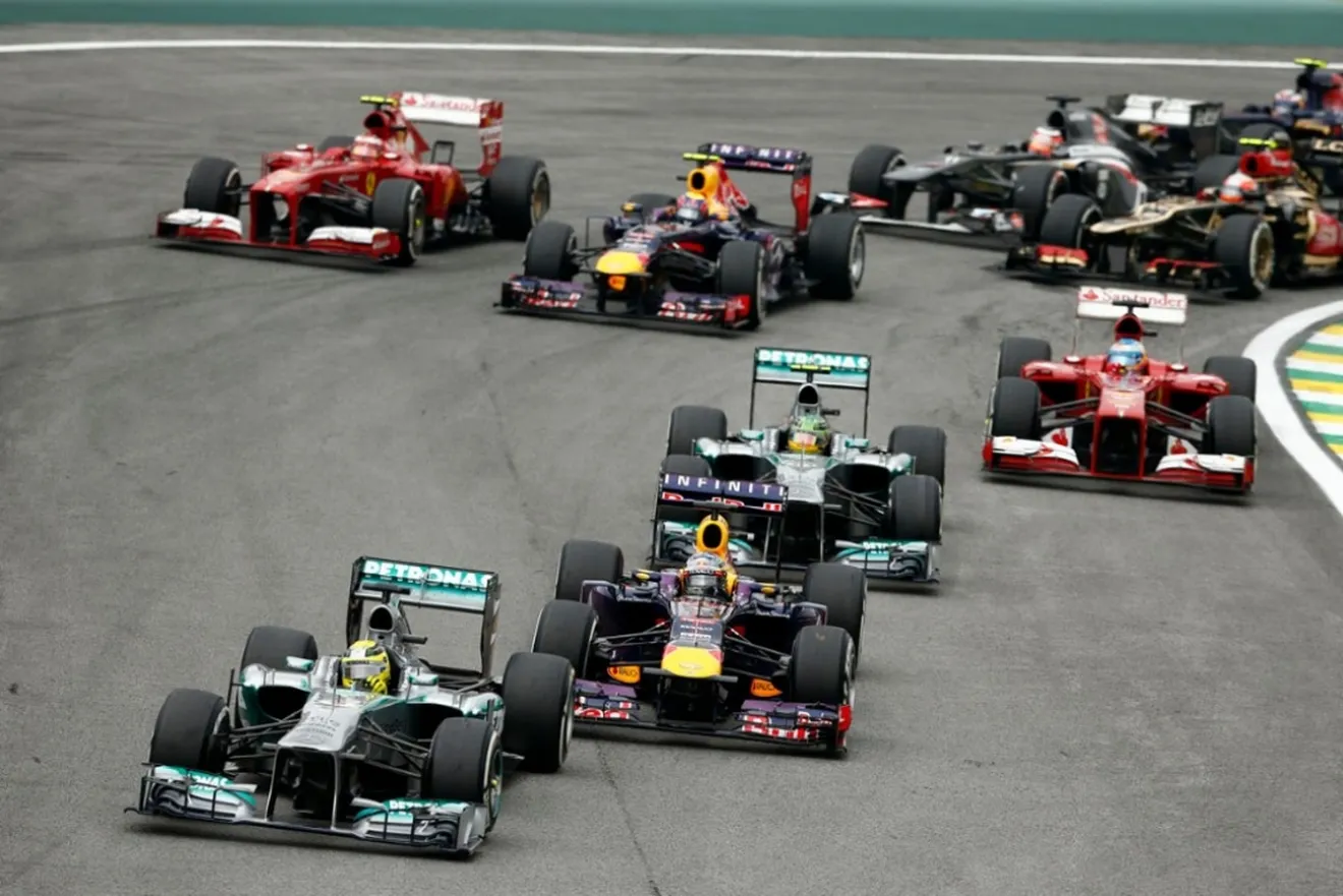 Show de Vettel para la última carrera de 2013