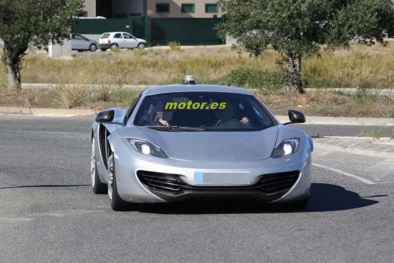McLaren P13, cazado en pruebas en carretera