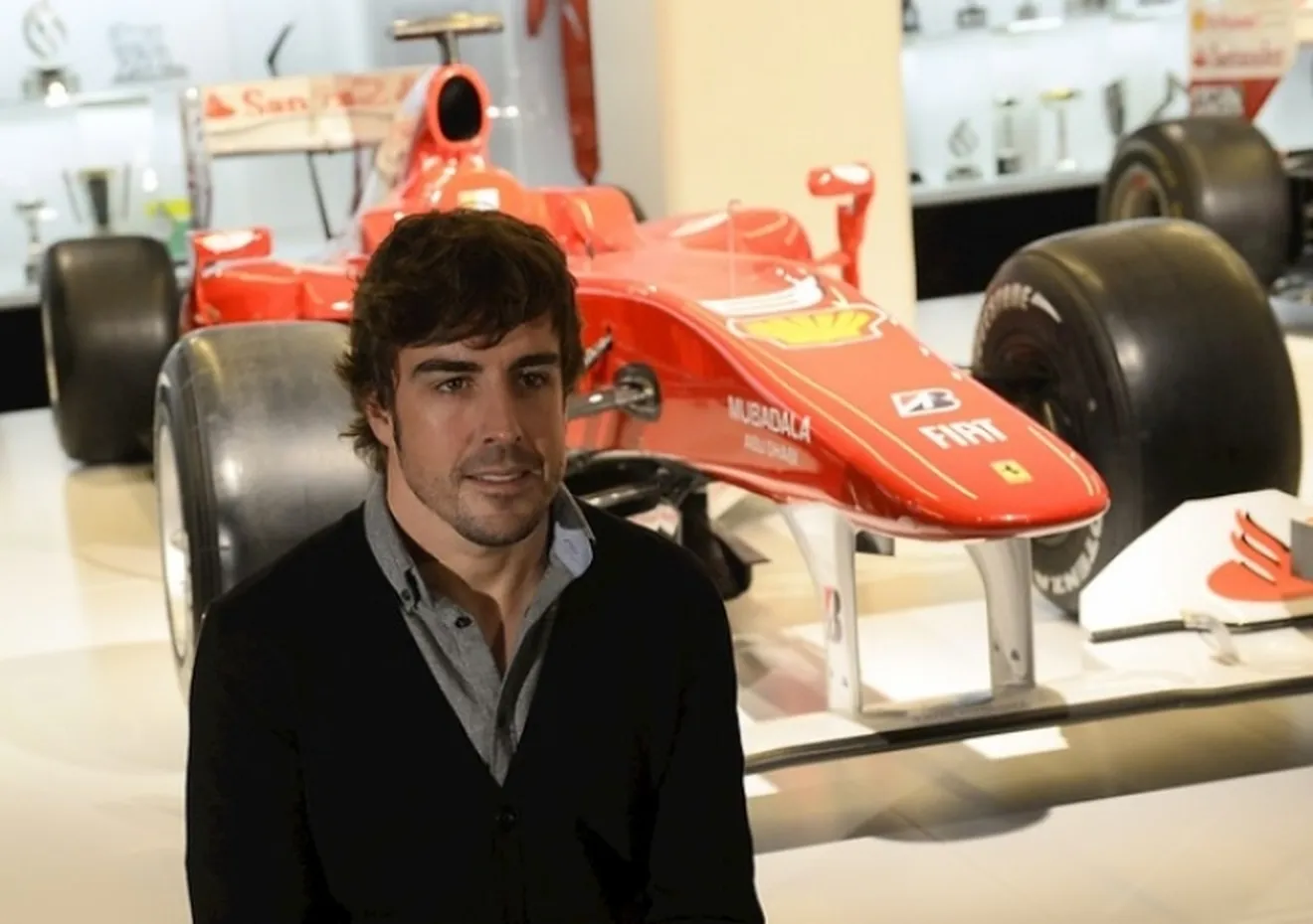 Fernando Alonso no tiene contrato con McLaren