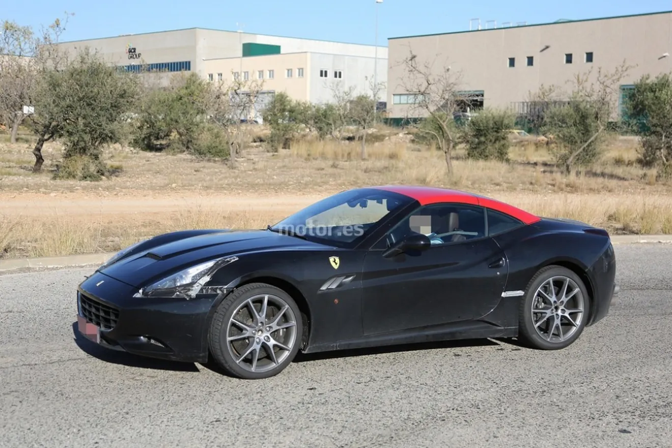 Ferrari California 2015, fotos espía de las pruebas de chasis y motor