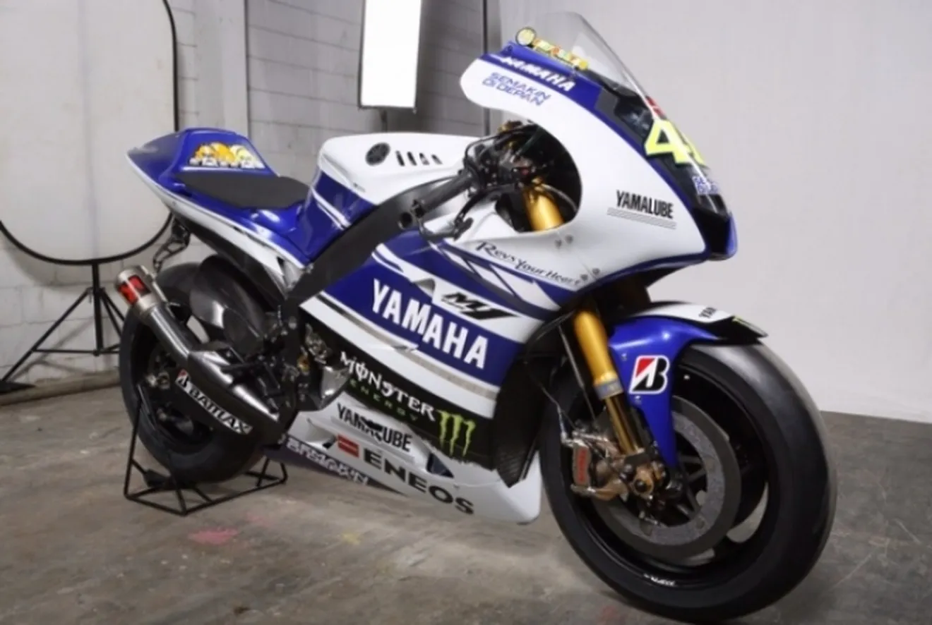 La nueva Yamaha YZR-M1 de Valentino Rossi y Jorge Lorenzo