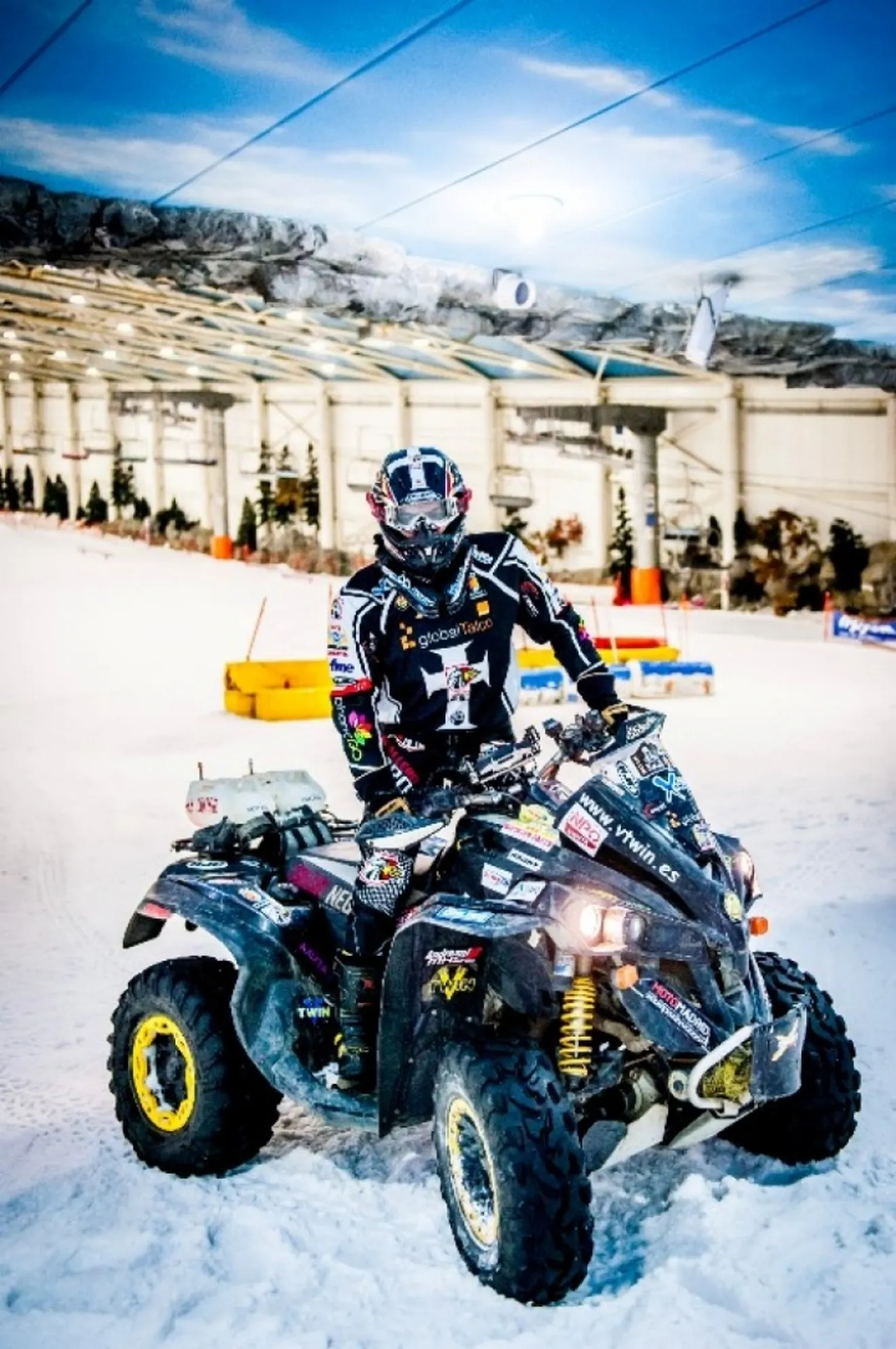 José Luis Espinosa estará arropado por MotoMadrid en el Dakar 2014