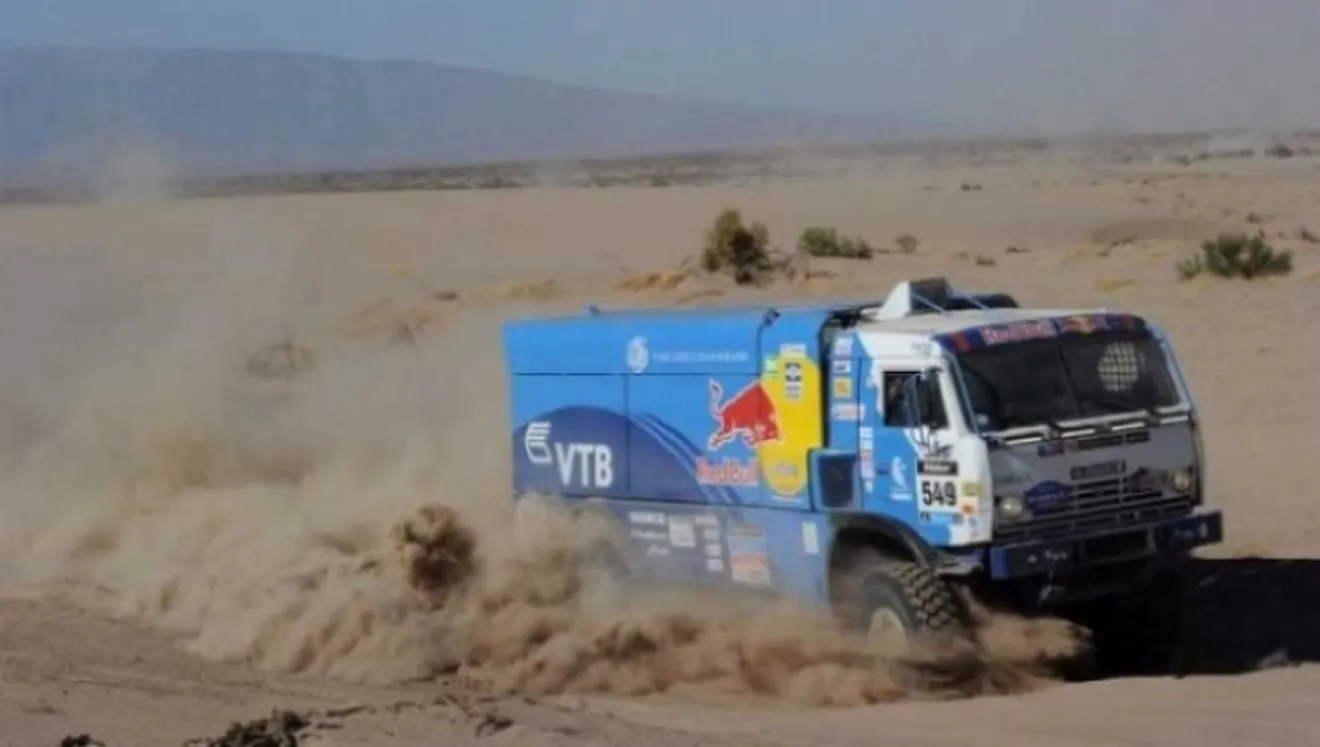 Un camión español del Rally Dakar, detenido con 1.400 kilos de cocaína