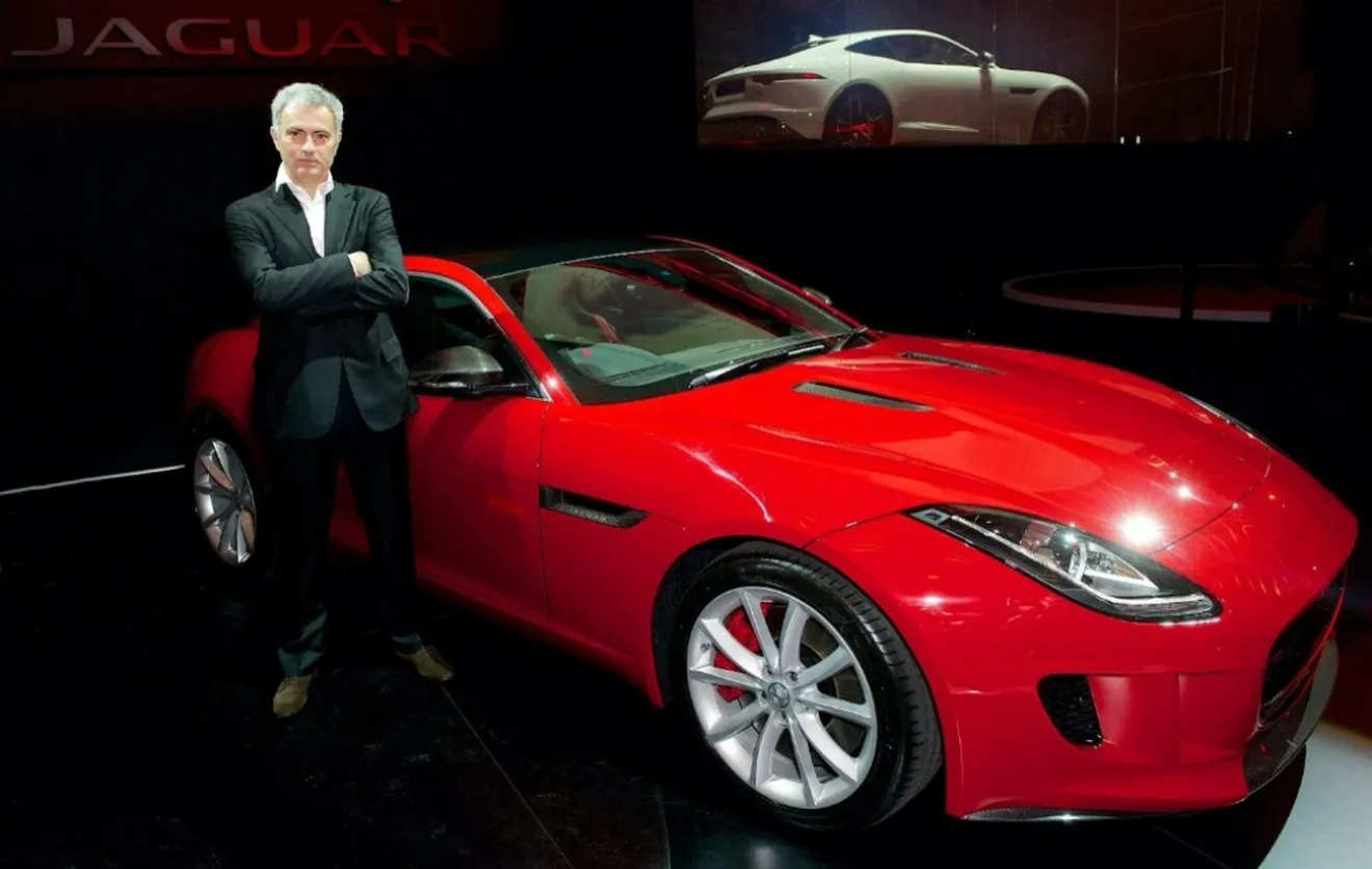 Mourinho se queda el primer Jaguar F-Type Coupé