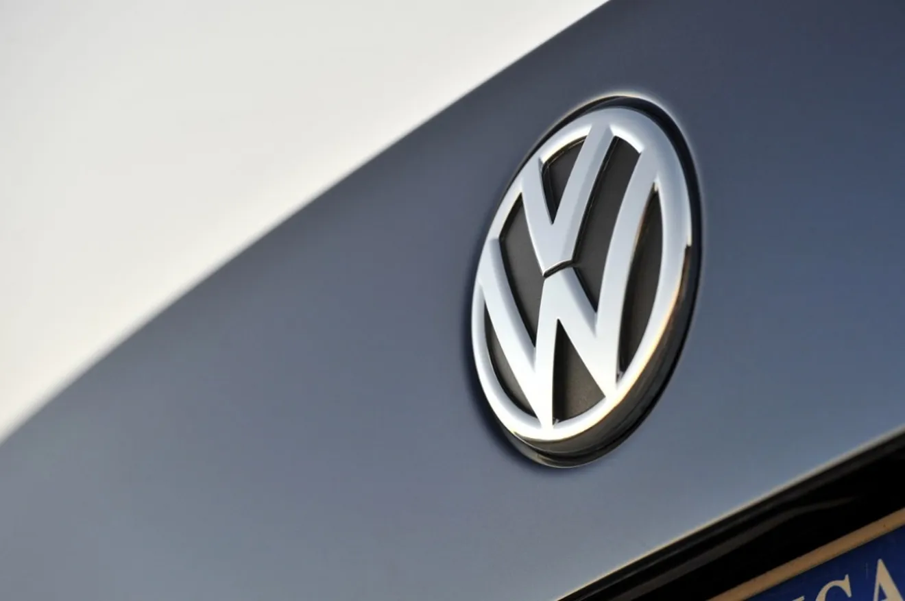 Alemania - Enero 2014: Volkswagen domina con mano de hierro