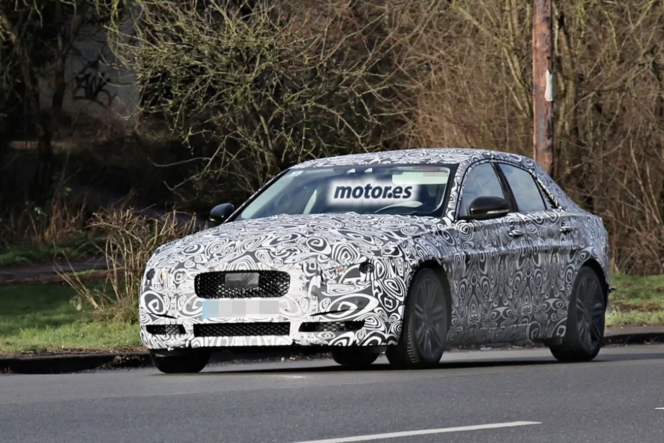Nuevo Jaguar XS 2015, espiado con su aspecto definitivo