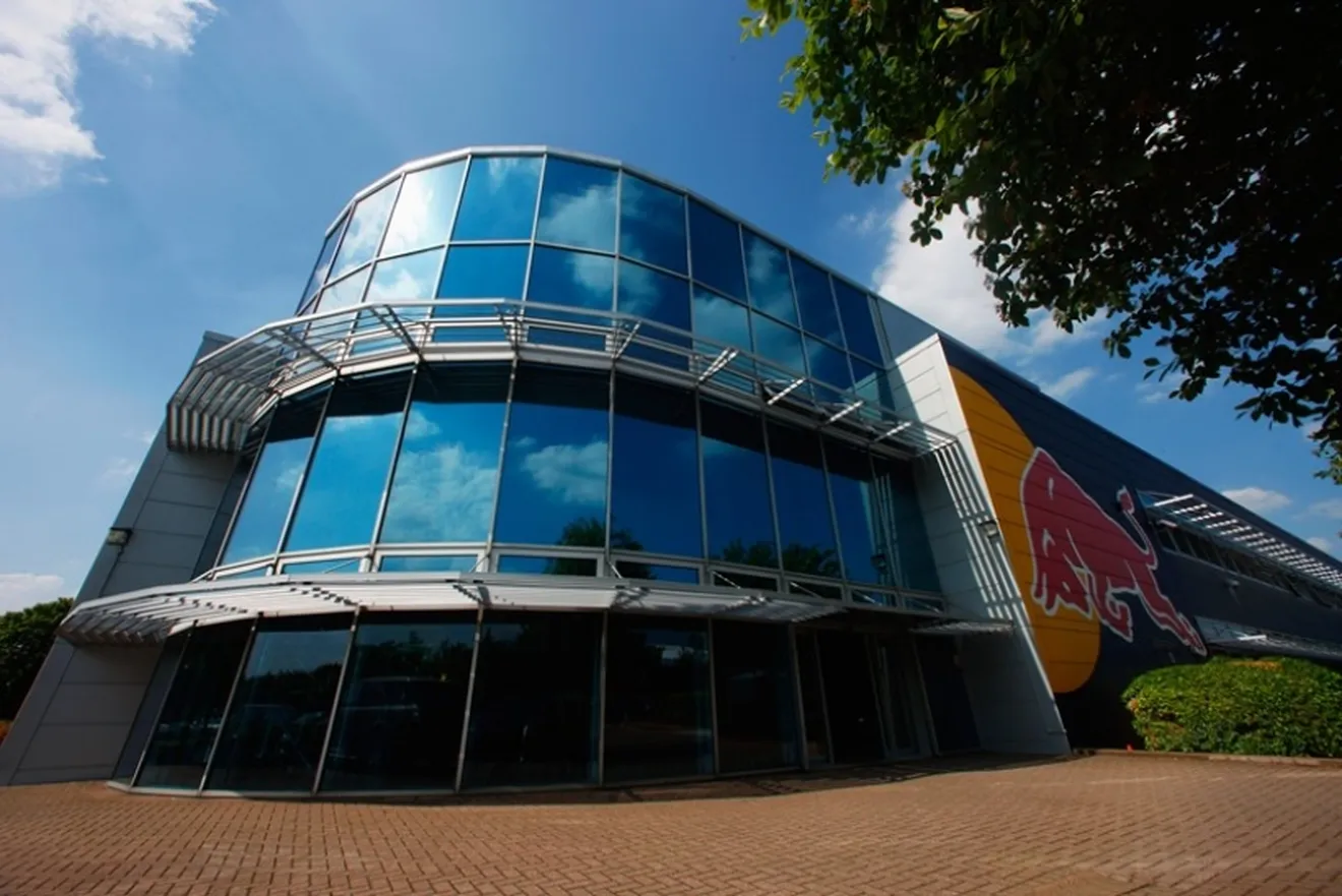 Enfrentamiento legal entre Mclaren y Red Bull