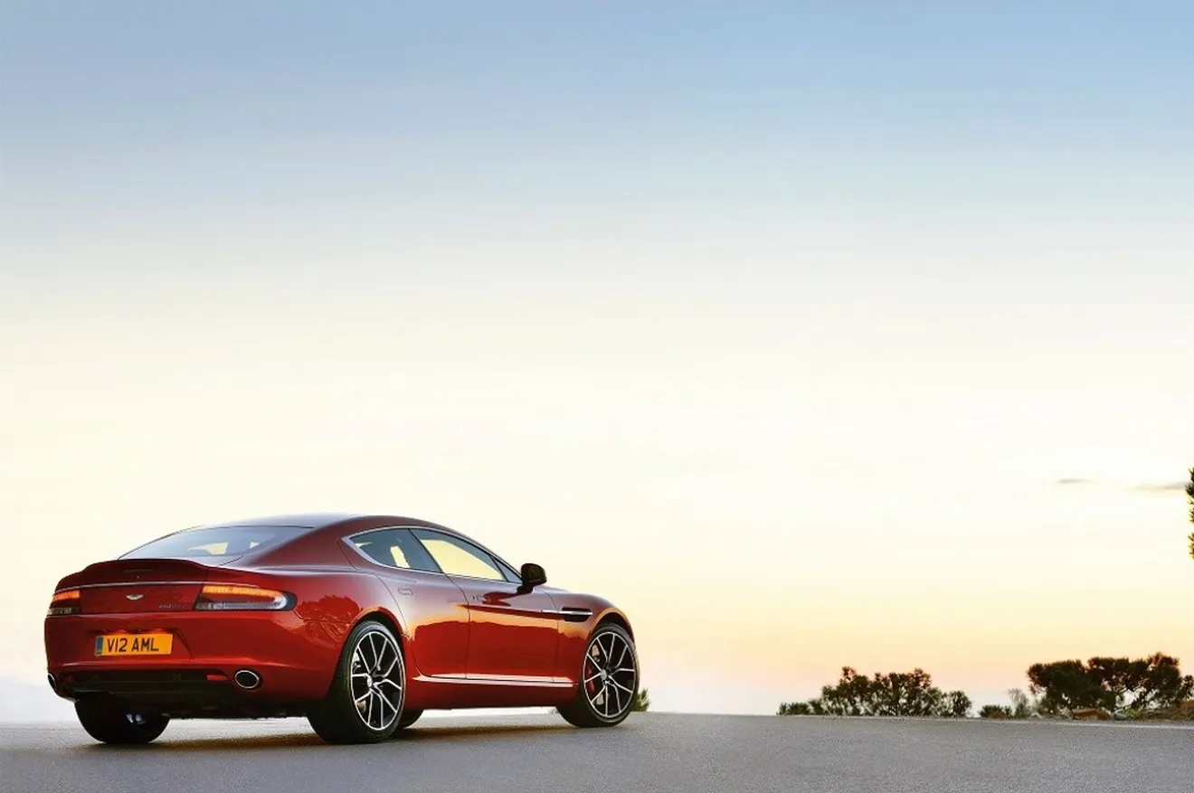 Aston Martin prepara una nueva berlina