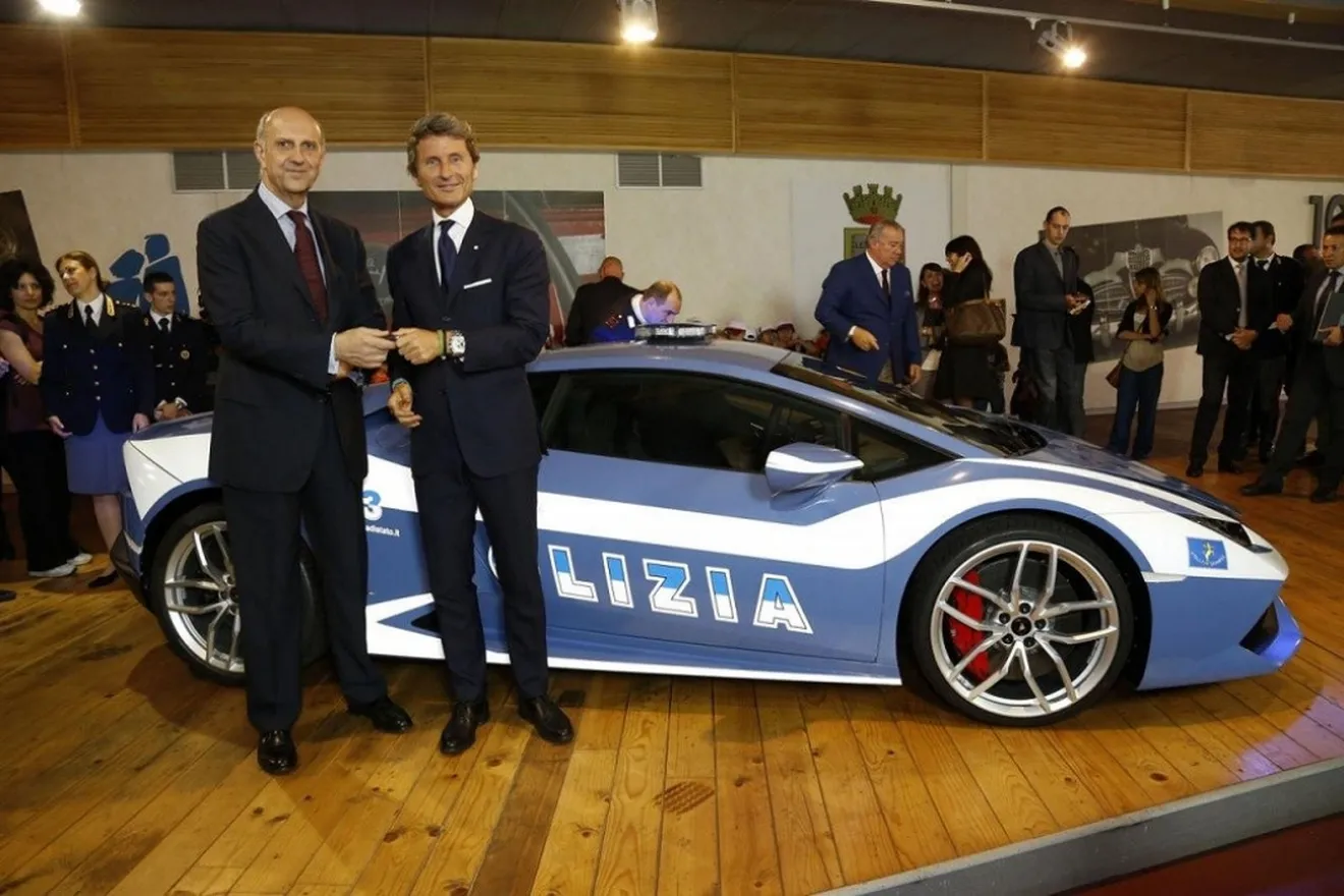 La Policia italiana recibe un Lamborghini Huracán