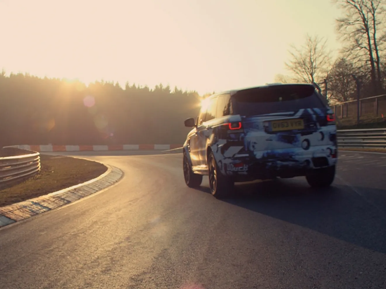 El Range Rover Sport SVR es el más rápido en Nürburgring