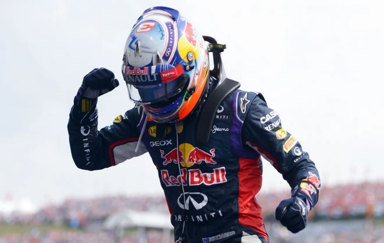Ricciardo se lleva la victoria más caótica del año
