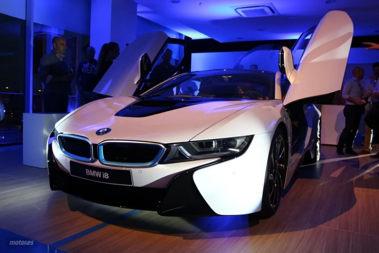 BMW prepara un deportivo radical basado en el i8 para celebrar su centenario