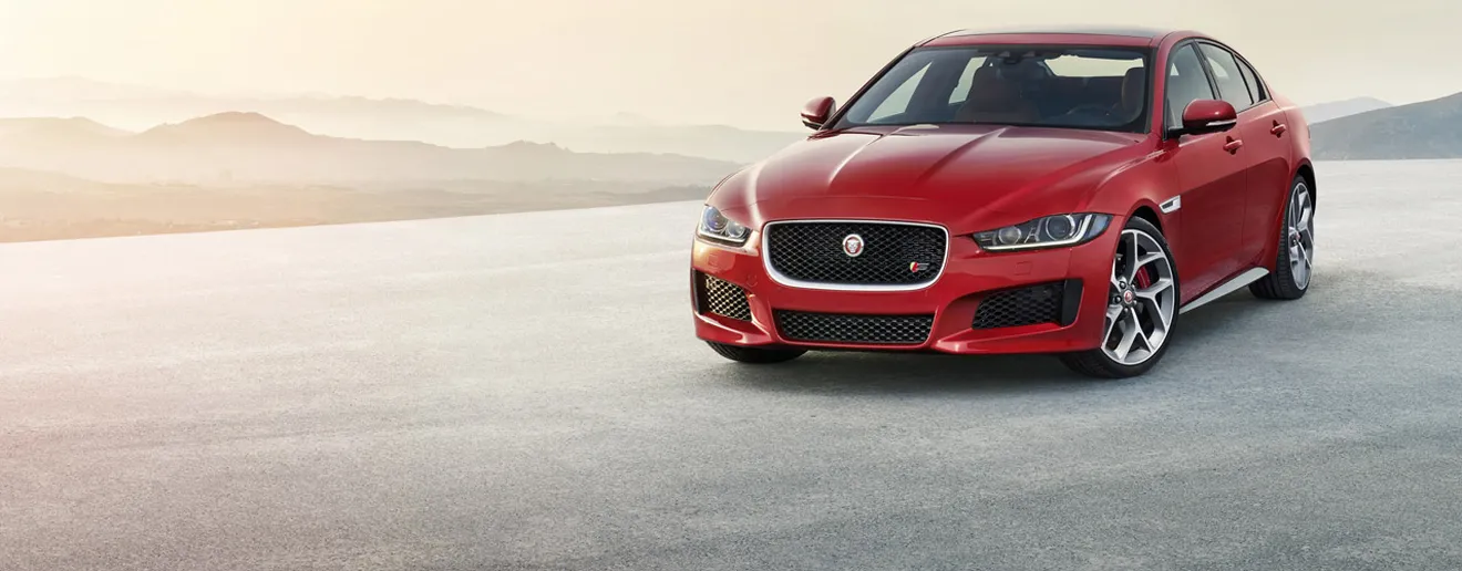 Nuevo Jaguar XE, la berlina de tamaño medio inglesa ya es una realidad (con vídeos)