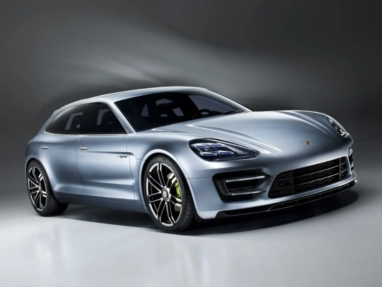 Porsche contará con un Pajun eléctrico para competir con el Tesla Model S
