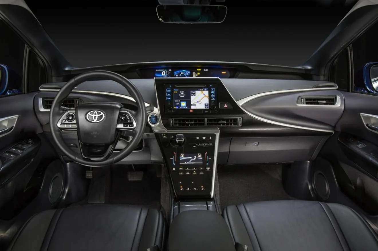 Así es el interior del Toyota Mirai, el FCV de producción.