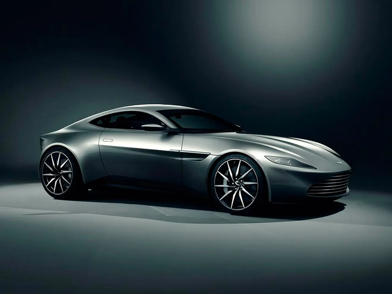 Aston Martin DB10, el nuevo coche de James Bond