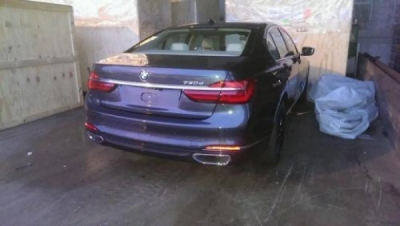 BMW Serie 7 2016 filtrado sin camuflaje