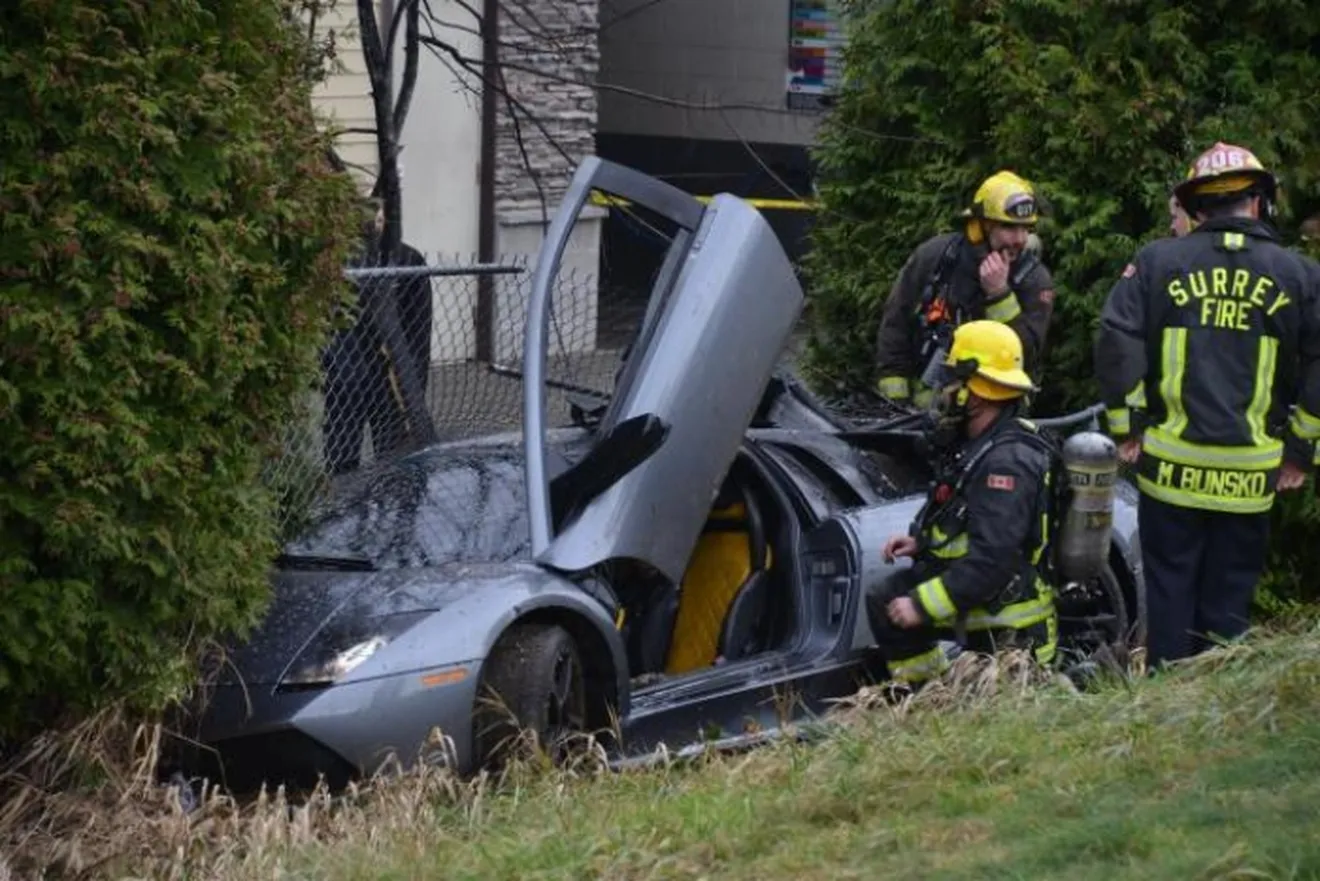 Una cámara capta, en directo, el accidente de un Lamborghini Murciélago