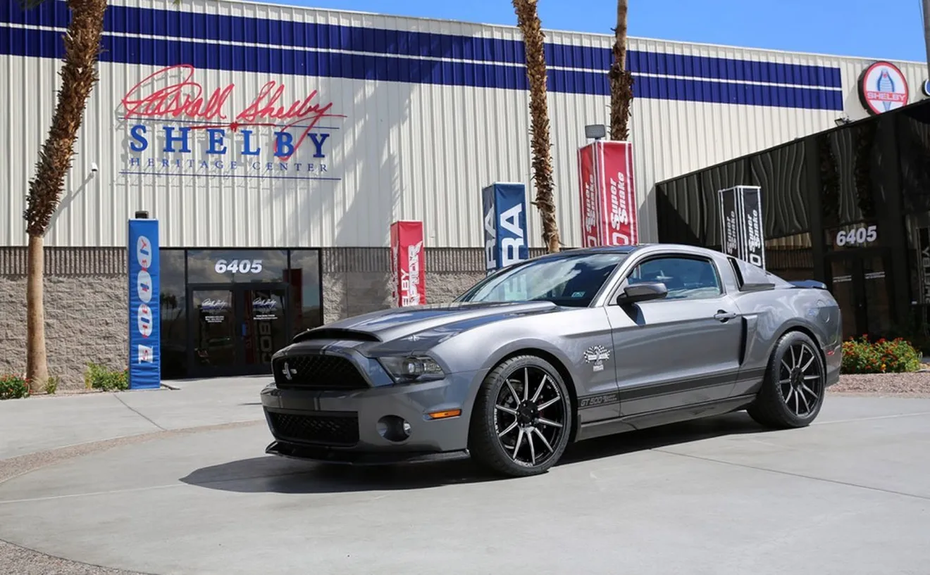 Shelby Mustang GT500 Super Snake 'Signature Edition'
