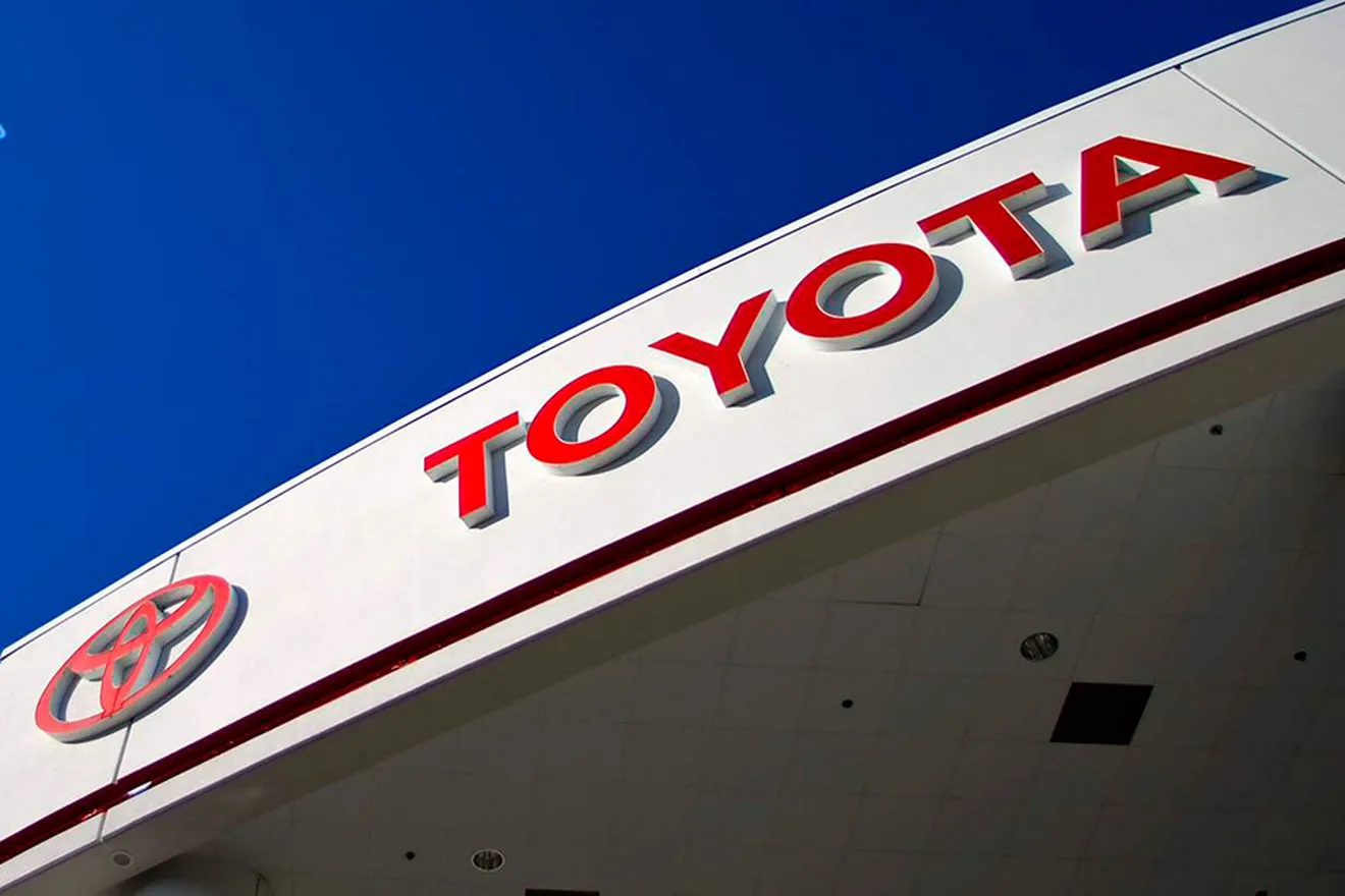 Toyota termina el 2014 como el mayor fabricante de automóviles del mundo