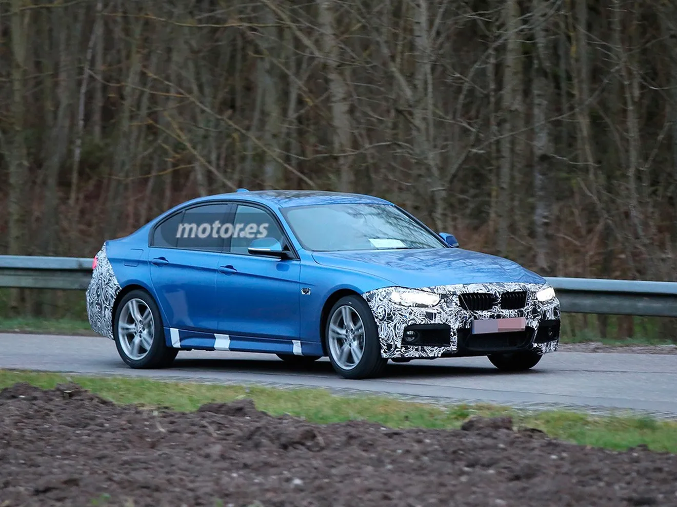 BMW Serie 3 2015, descubierto por primera vez con el paquete M