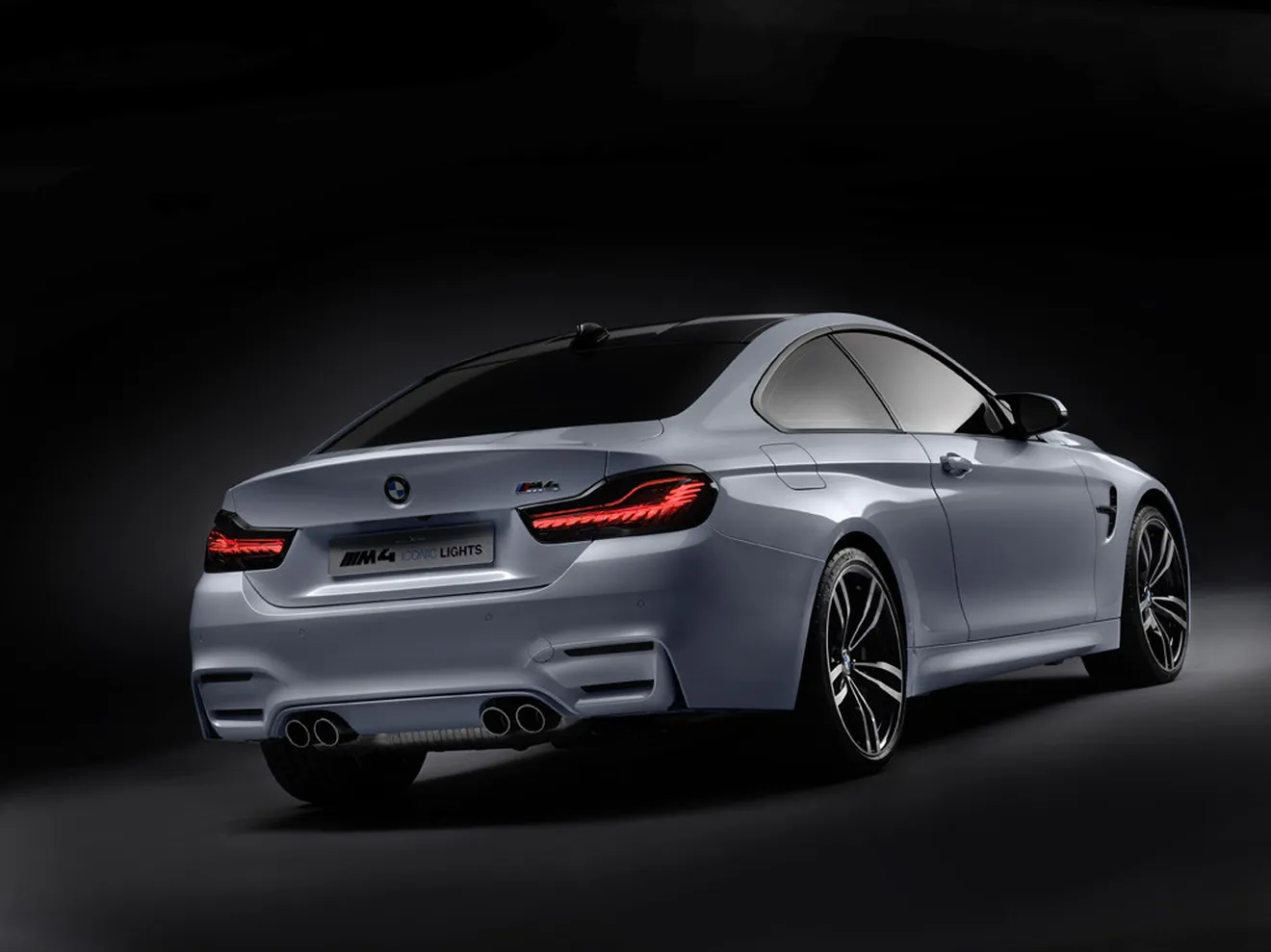 Iluminación BMW: Faros láser y OLED para el M4 Iconic Lights