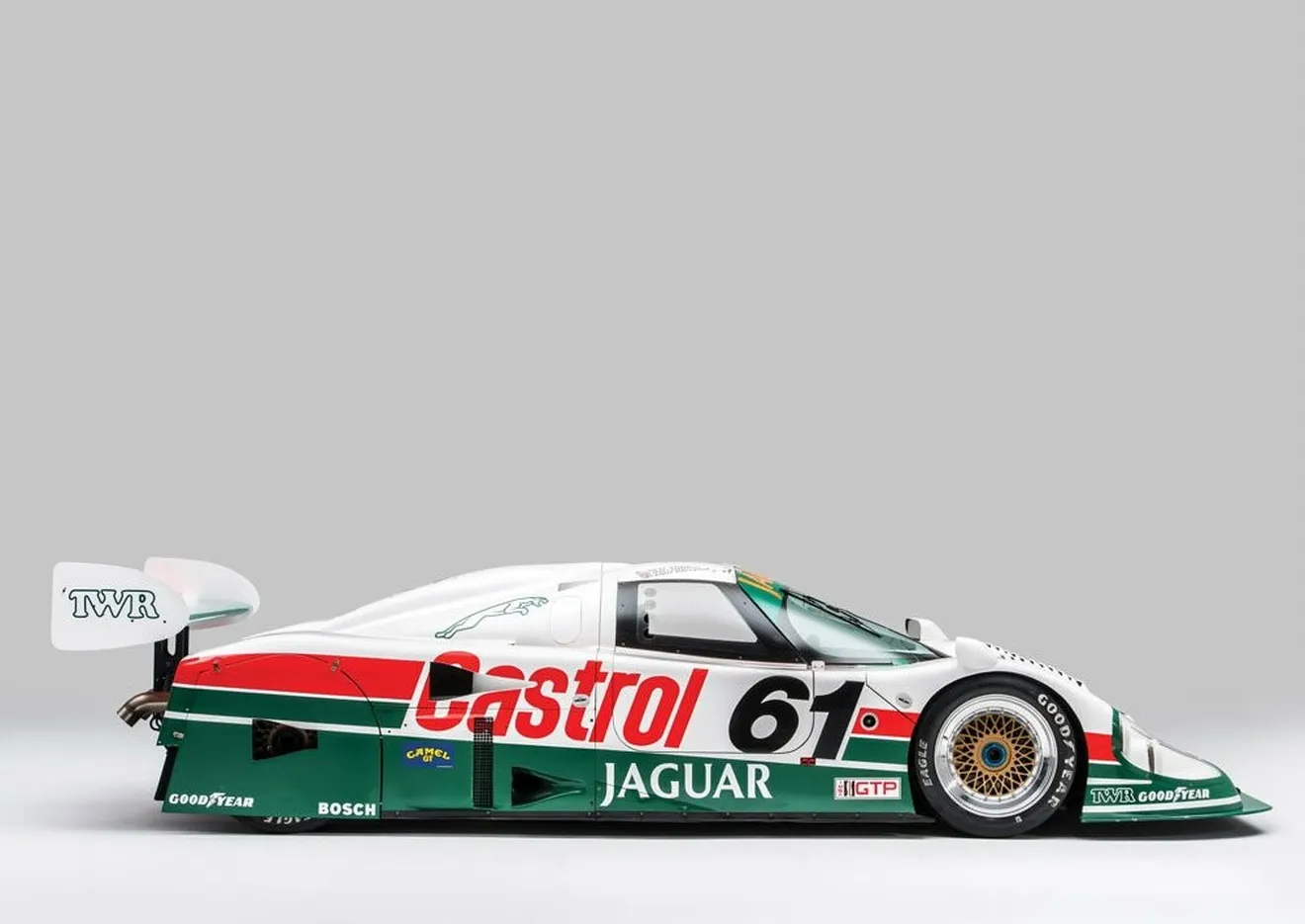 Jaguar XJR-9 vencedor de las 24 Horas de Daytona, a subasta