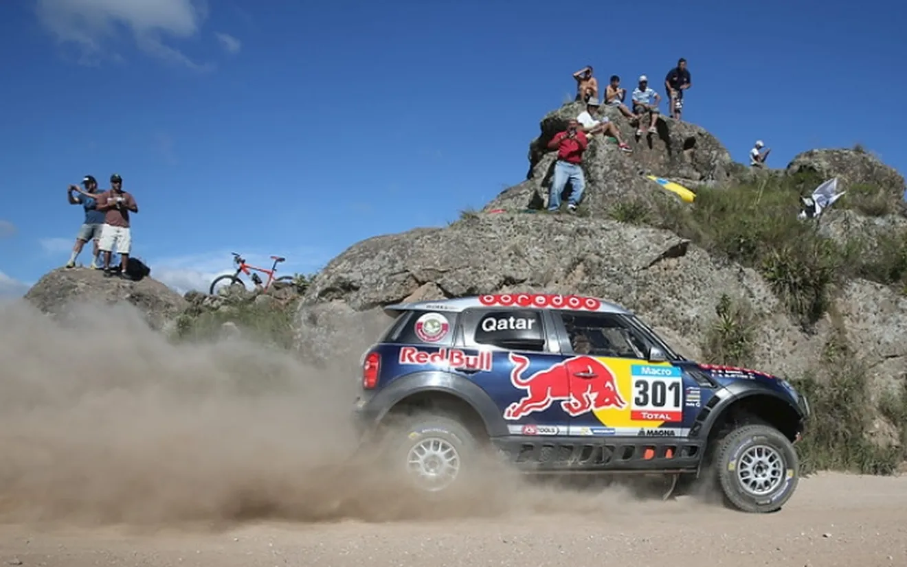 Resumen del Dakar 2015 etapa 2: Al-Attiyah gana en coches y Sainz es 8º