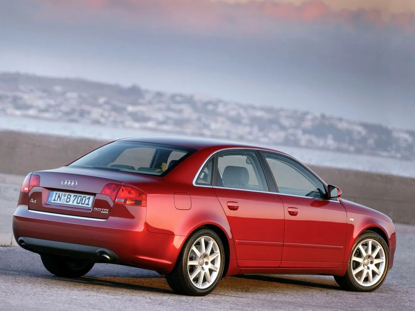 Audi A4, así han cambiado sus motores con el downsizing