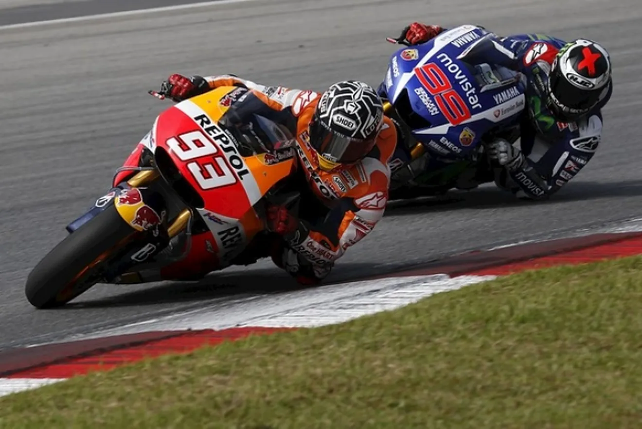 Día 2 test MotoGP en Sepang: Jorge Lorenzo domina y Márquez se cae