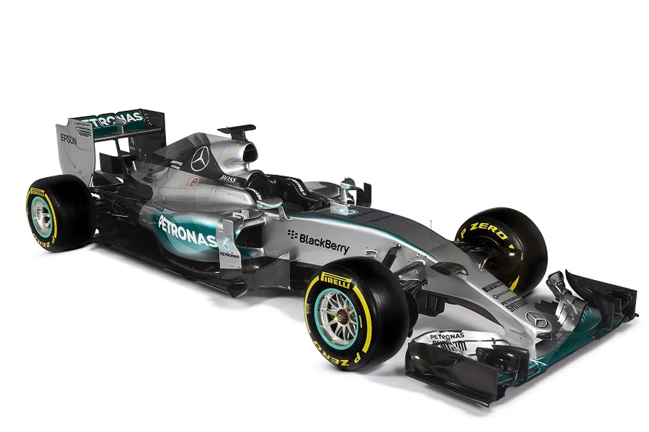 El nuevo Mercedes W06 Hybrid F1 2015 de Hamilton y Rosberg