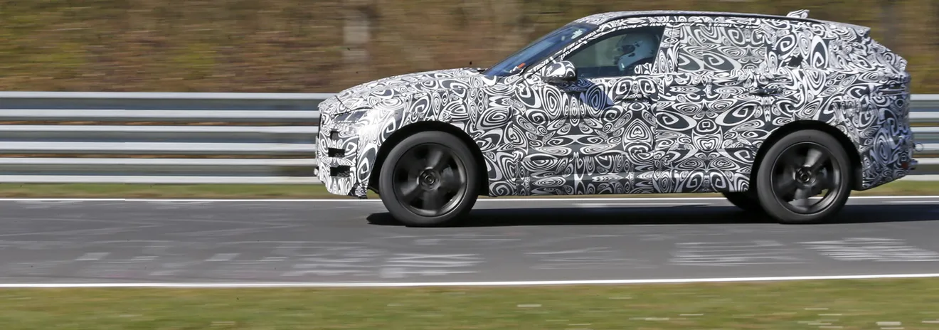 El Jaguar F-Pace muestra su interior por primera vez