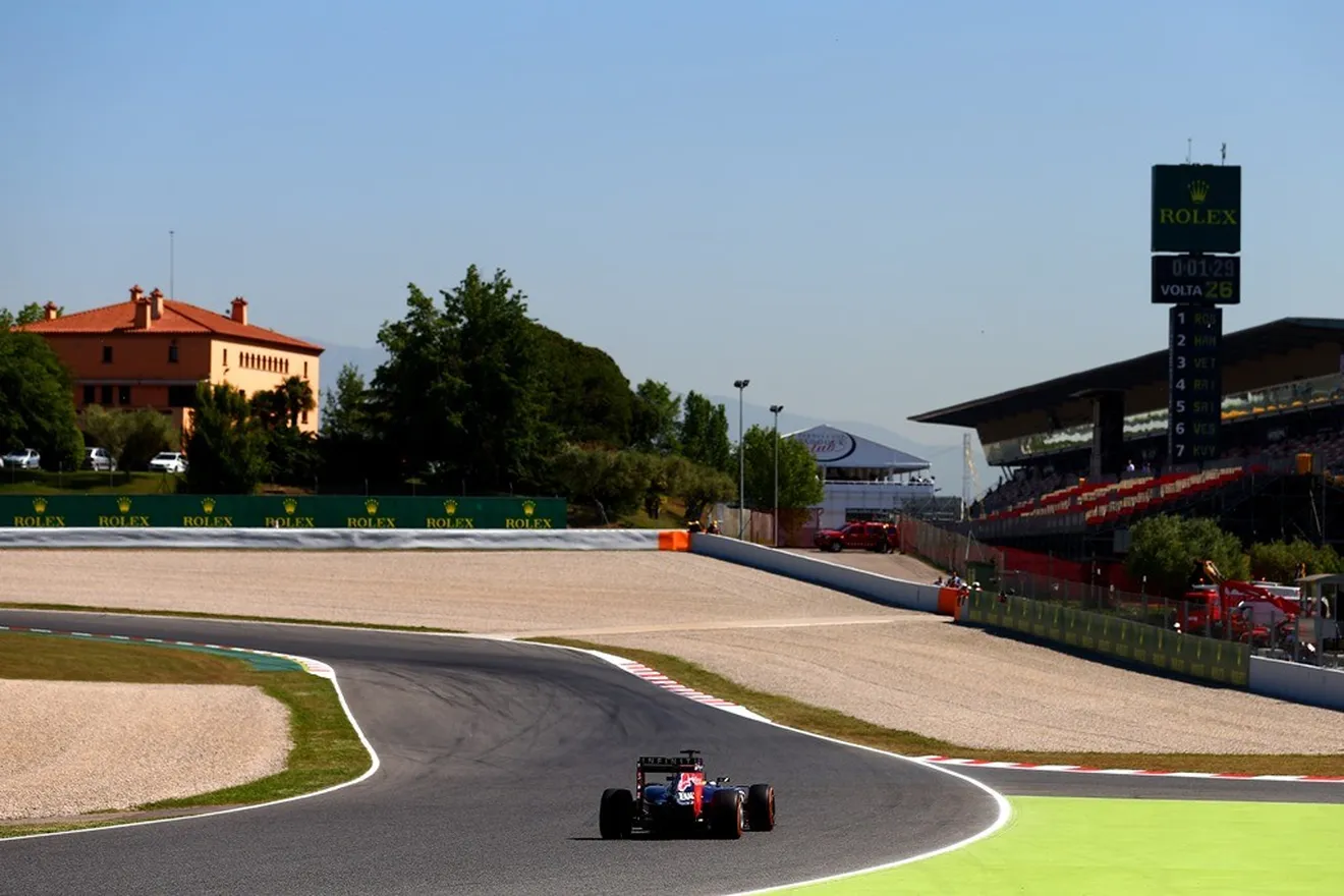 Alineación de pilotos para los test post GP en Barcelona