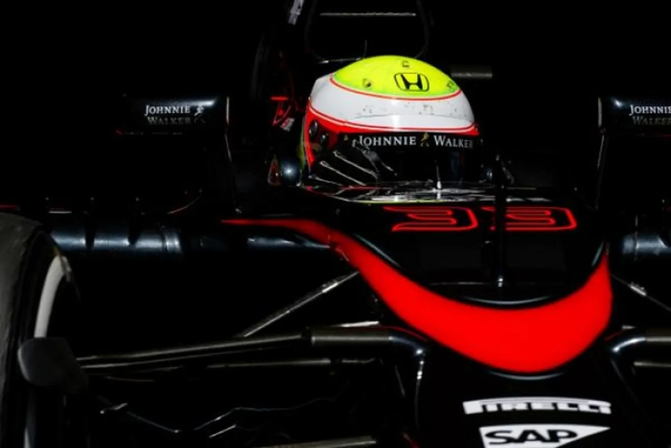 Turvey no sintió miedo en el McLaren: "Es nervioso, pero no muy malo"