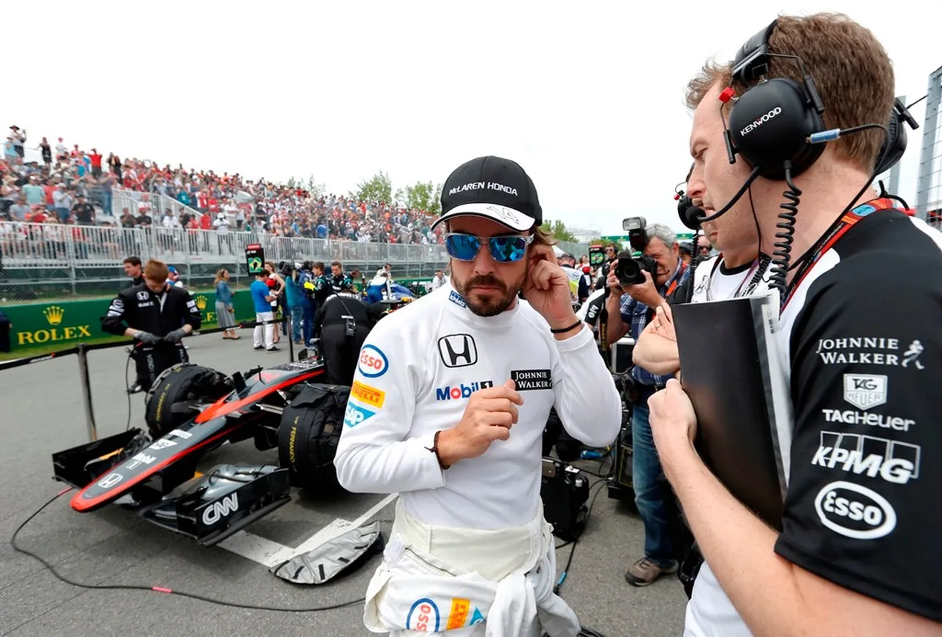 Alonso, tras abandonar: "Paciencia a los que nos apoyan y que disfruten los que no"