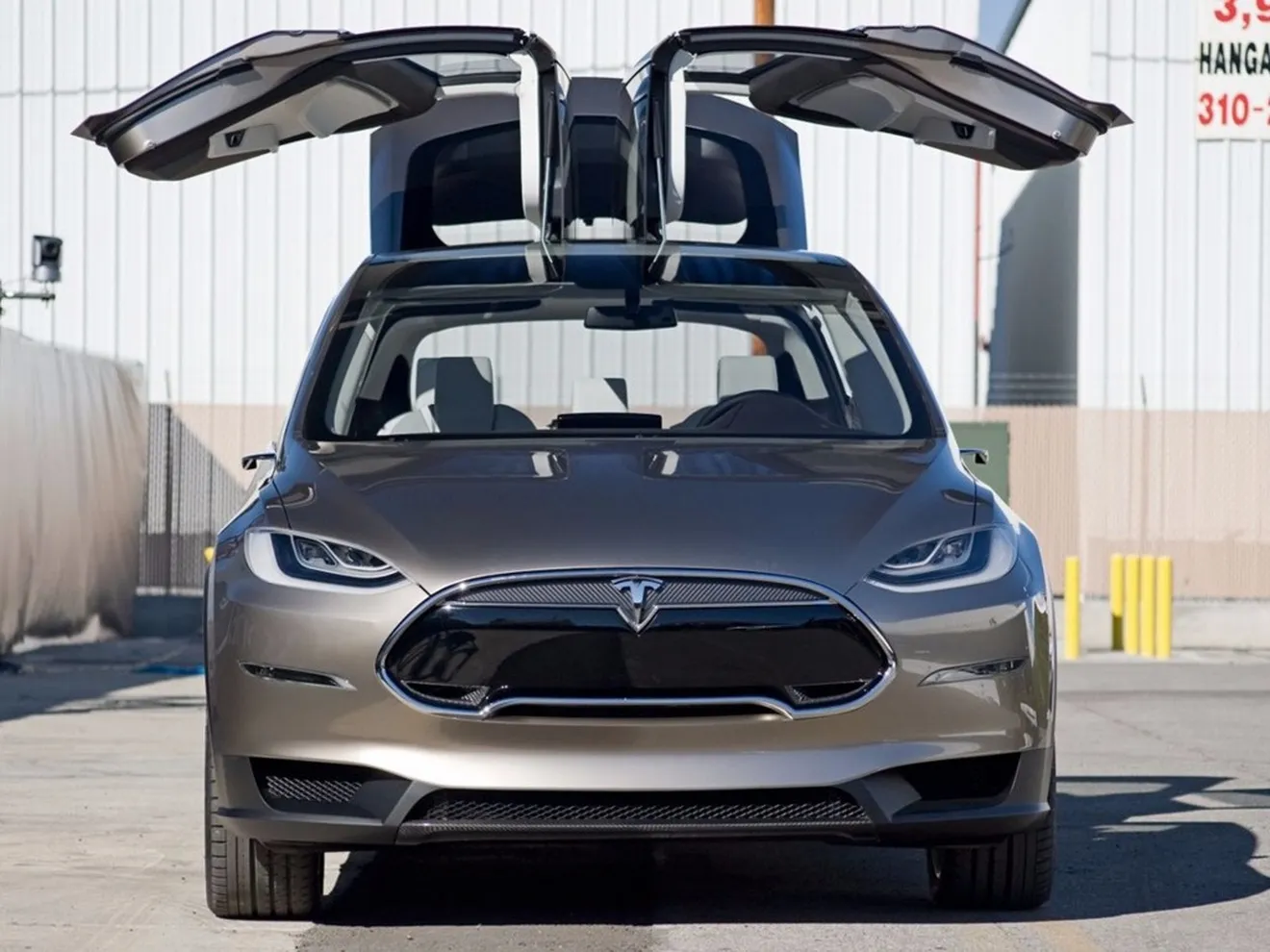 Habemus Tesla Model X en tres o cuatro meses