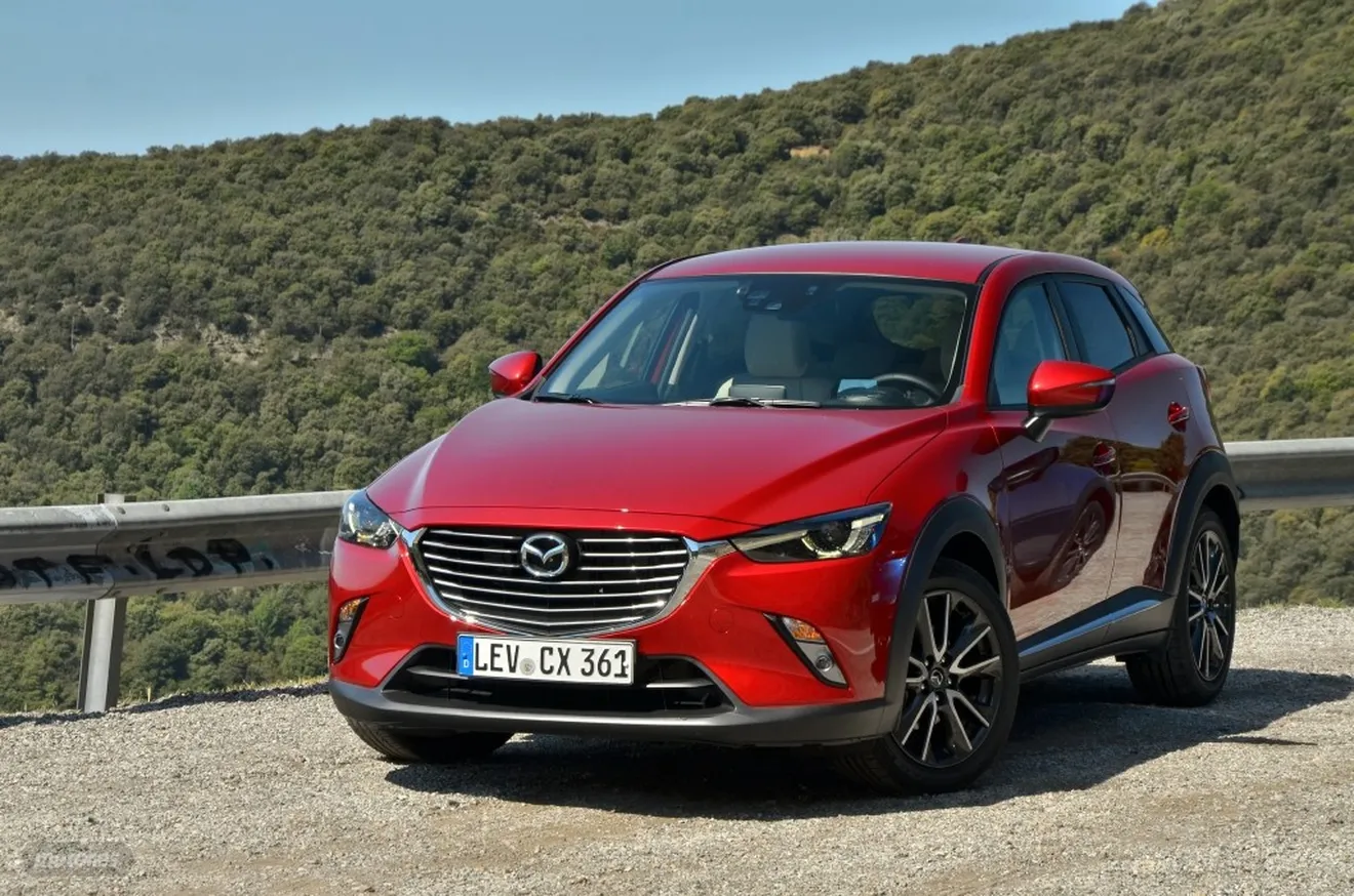 Prueba Mazda CX-3: Motores, equipamiento y precios (I)
